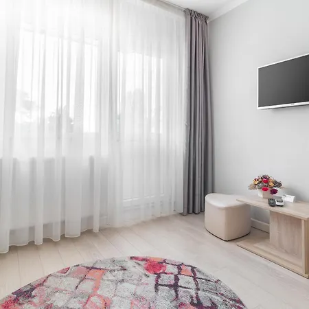Venezia Studio Apartment Oradea Extérieur photo